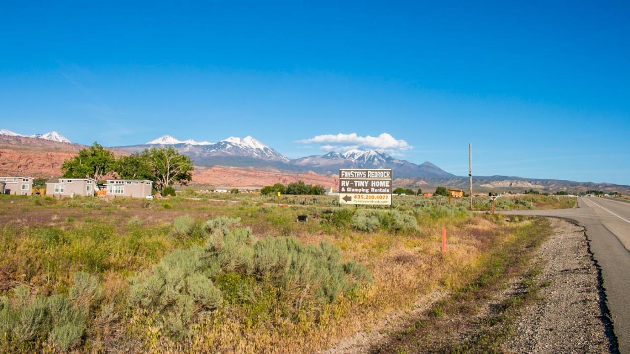 Funstays Glamping Tiny House W Large Loft Site 8 Moab Kültér fotó